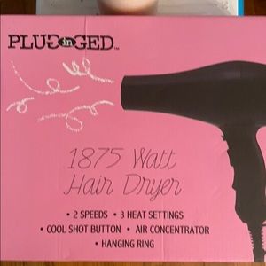 Brand new plugged in hairdryer